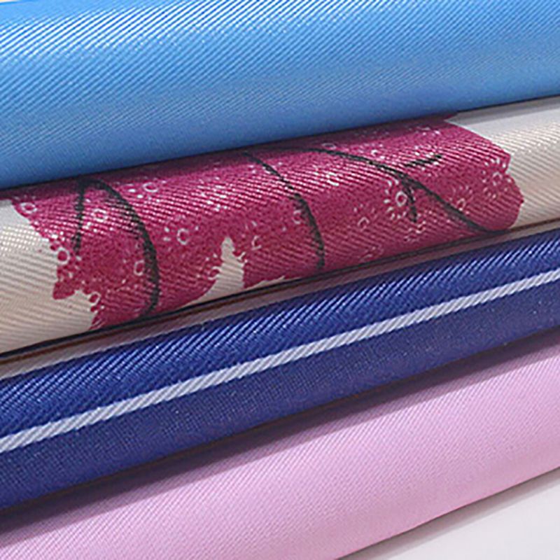 Contemporary Style Wardrobe Armoire Solid Wood Bedroom Wardrobe Closet with Shelves