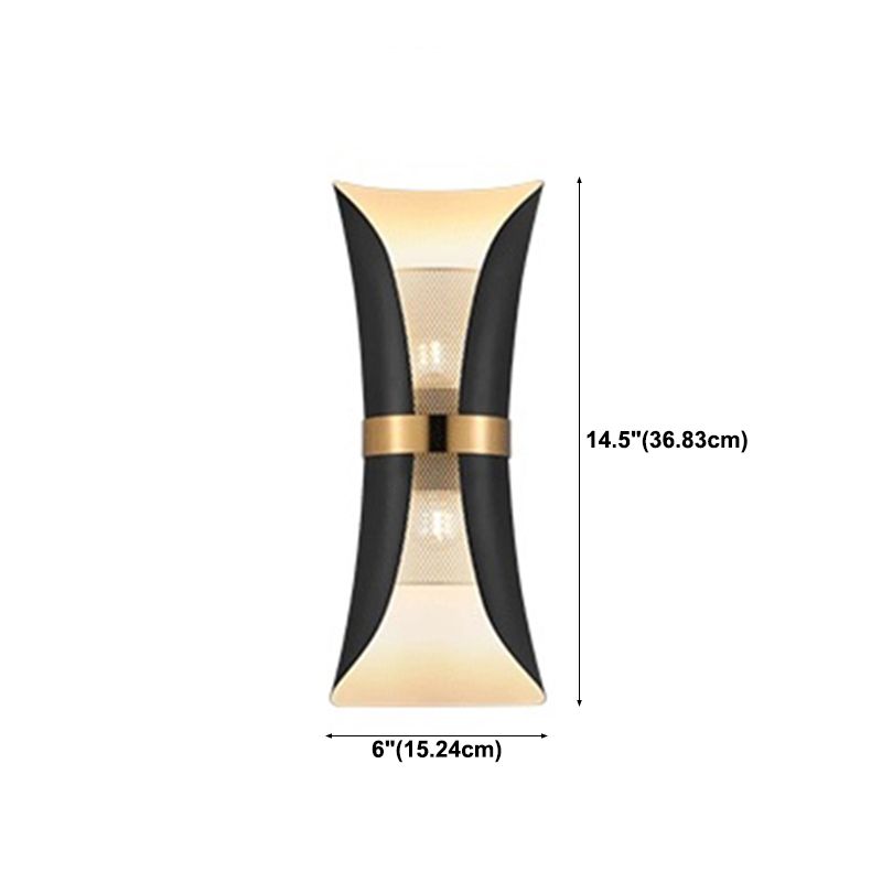 Metall gebogene Wandleuchter moderner Stil 2 Lichter Wandscheibe Jung