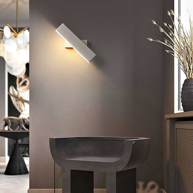 Rotatable LED Wall Mount Light Modern Style Wall Light for Living Room