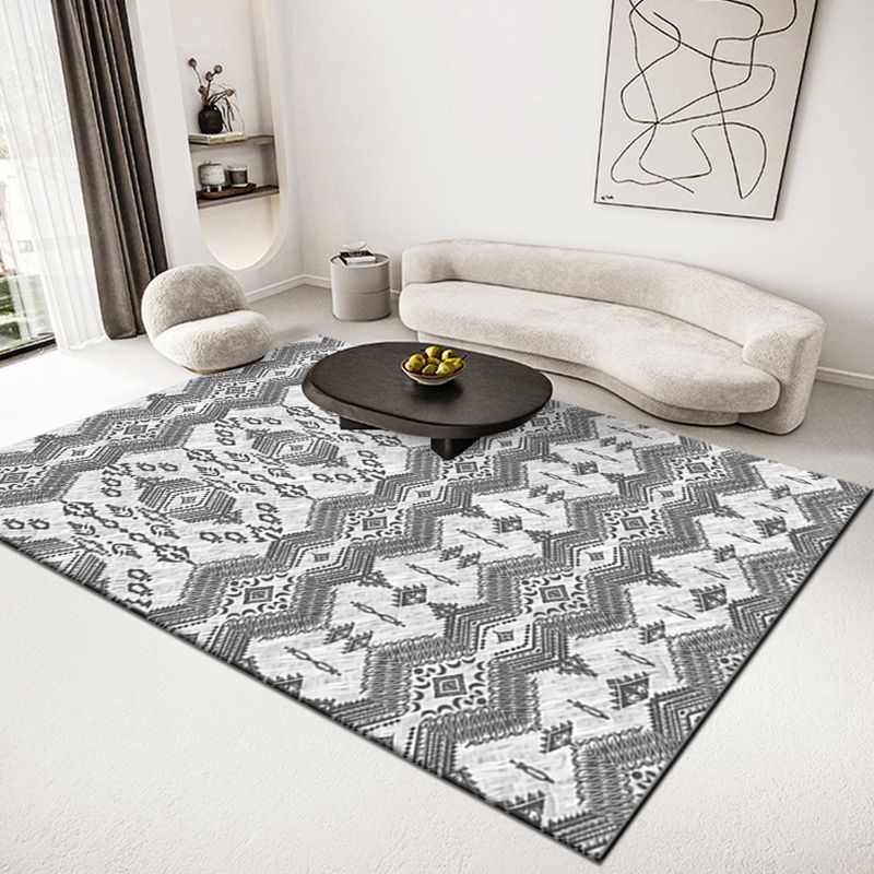 Persian Tribal Pattern Rug Polyester Carpet Non-Slip Backing Area Rug for Home Decoration