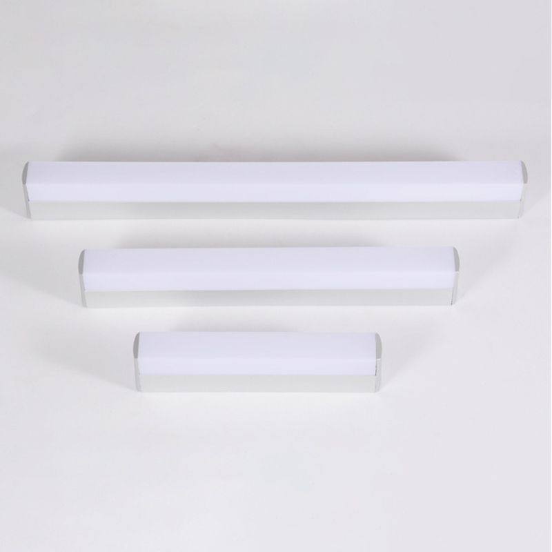 Linear Shade Wall Lighting Modern Style Metal 1 Light Sconce Lamp in Silver