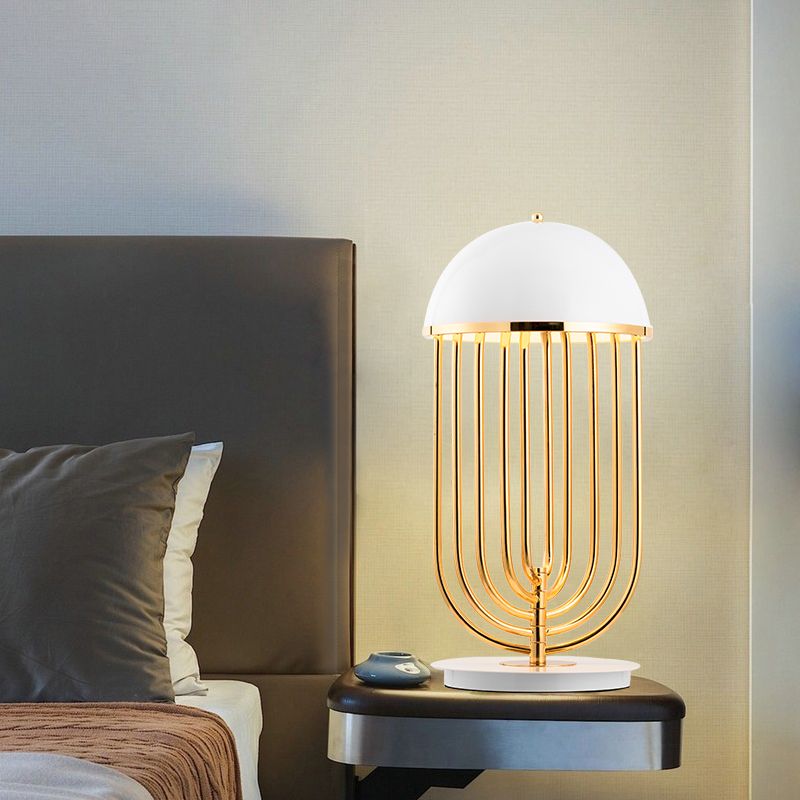 1 Kopf Wohnzimmer Task beleuchtet moderne Schwarz/Weiß -Nachttischlampe mit Kuppelmetallschatten