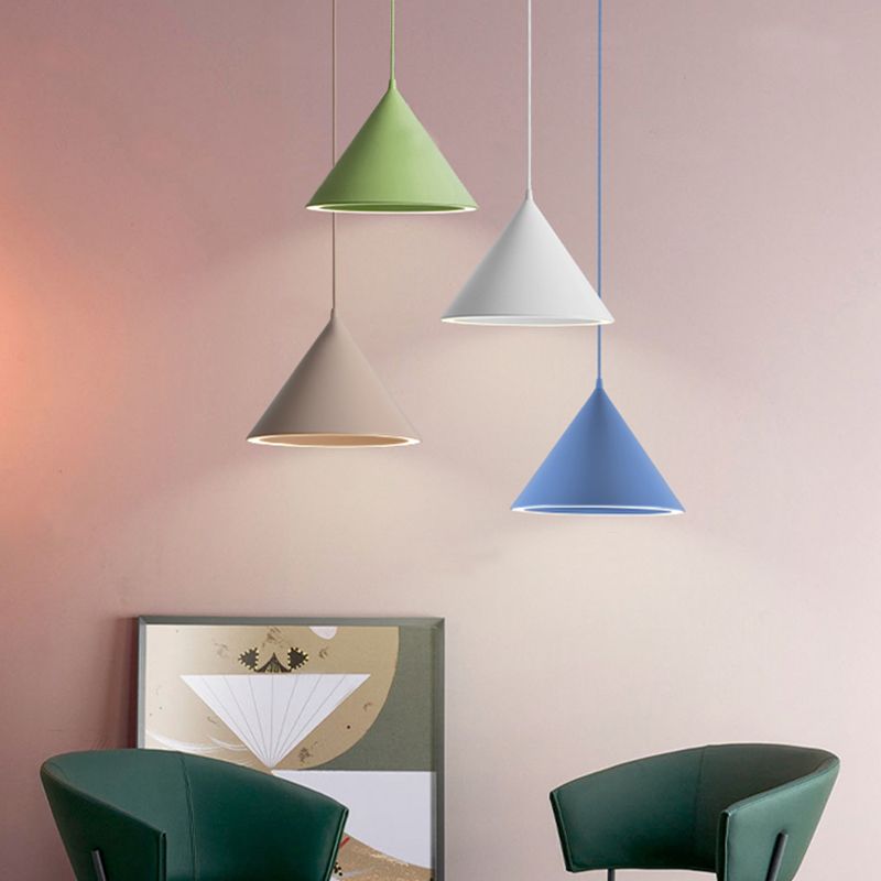 Cone Nordic Modern Pendant Light Metal 1-Light Down Lighting for Dining Room
