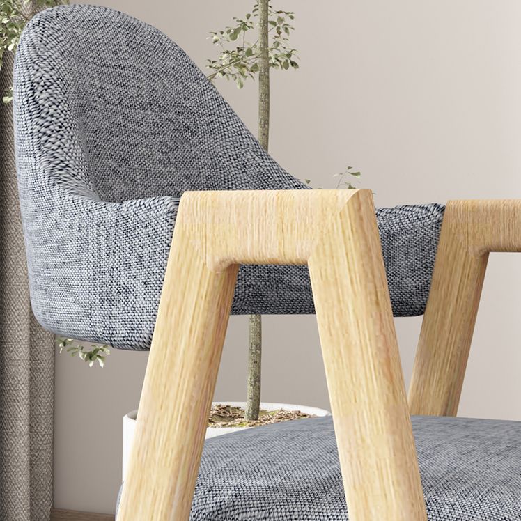 Chaise d'appoint contemporaine en métal, chaise simple à dossier ouvert et rembourrée pour la maison