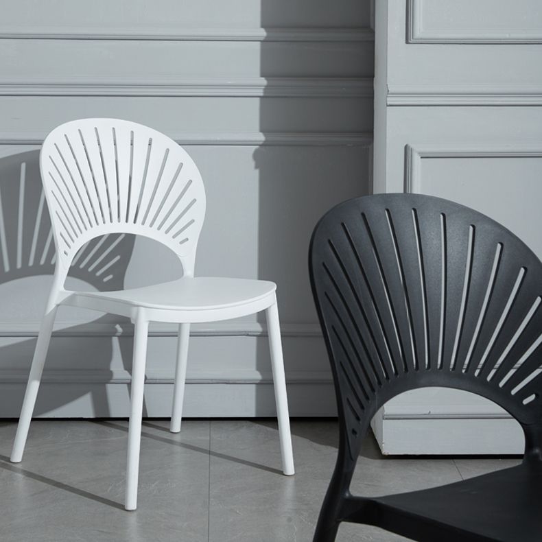 Scandinavian Plastic Armless Dining Chairs Indoor Stackable Side Chairs