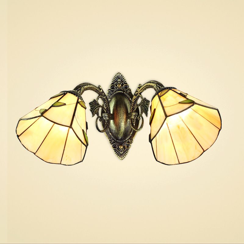 Scalloped Shade Wall Sconce Industrial Vintage Stained Glass 2 Heads Wall Lamp Fixture with Leaf Pattern