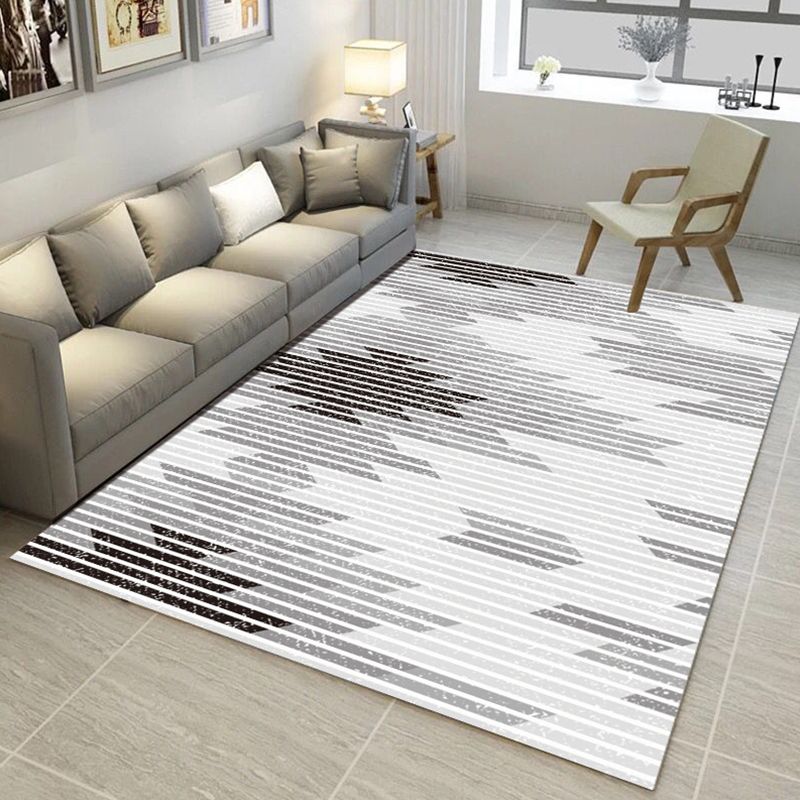 Environmental Modern Area Rug Multi Colored Geometrical Rug Pet Friendly Non-Slip Machine Washable Rug for Home