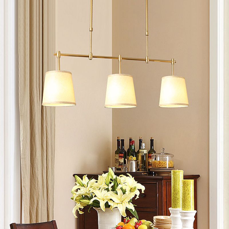 Luz de 3 luces Luz de la isla de la isla tradicional iluminación colgante de tela dorada para el comedor