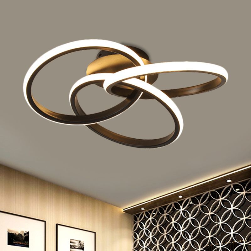 Plafonnier LED moderne à anneaux métalliques imbriqués, noir/or, lumière chaude/blanche, 16,5"/20,5" de largeur
