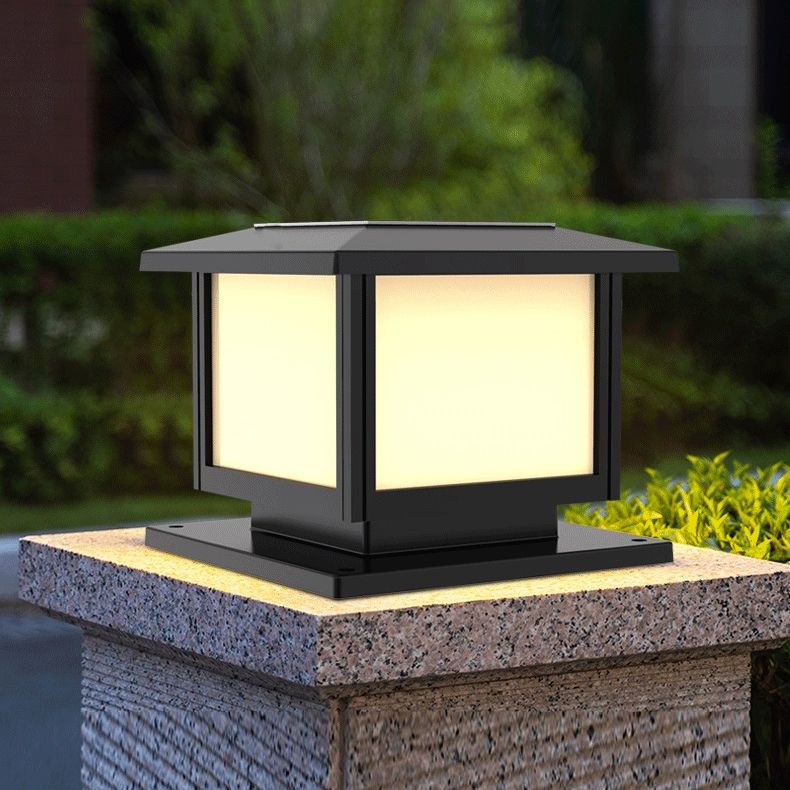 Simple LED Pillar Light Geometric Solar Lighting Fixture for Backyard