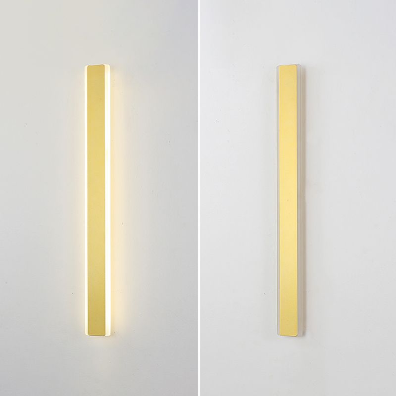 Metal Straight Wall Light Modern Style LED Wall Sconce for Living Room