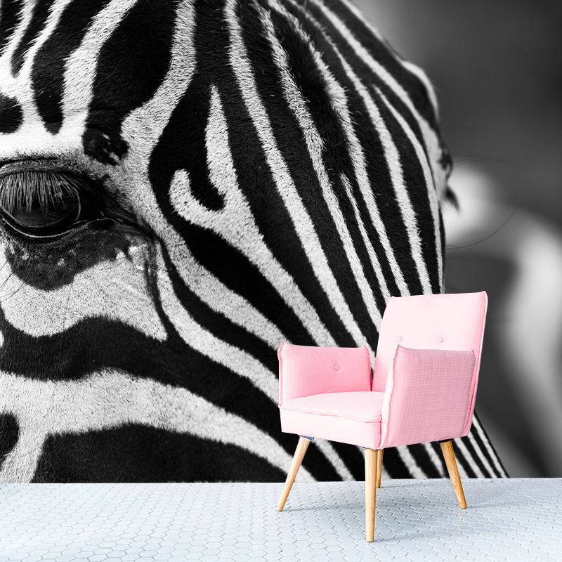 Vivid Wild Animal Mural Mildew Resistant Contemporary Wallpaper for Wall Decor