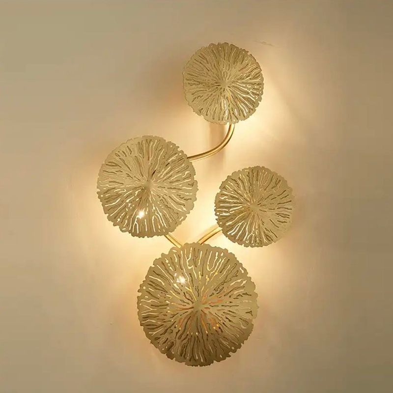 Metal Gold Wall Lamp in Modern Creative Style Stainless-Steel Lotus Shape Wall Sconce for Bedroom
