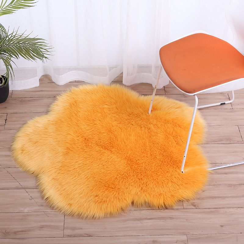 Irregular Flower Shape Rug Living Room Carpet Polyester Washable Area Rug