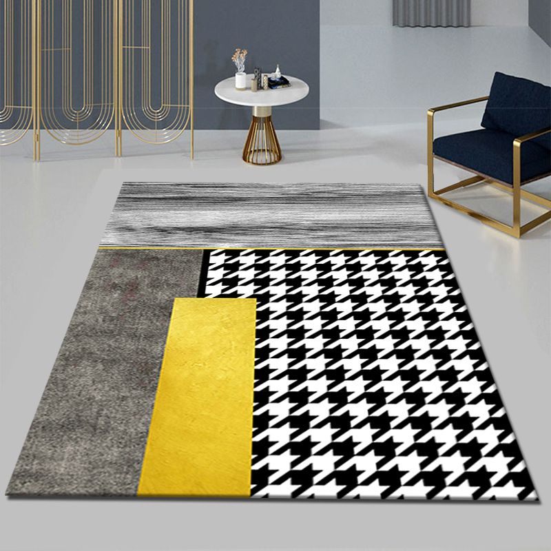 Black Modern Area Carpet Color Block Polyester Area Rug Stain Resistant Rug for Living Room