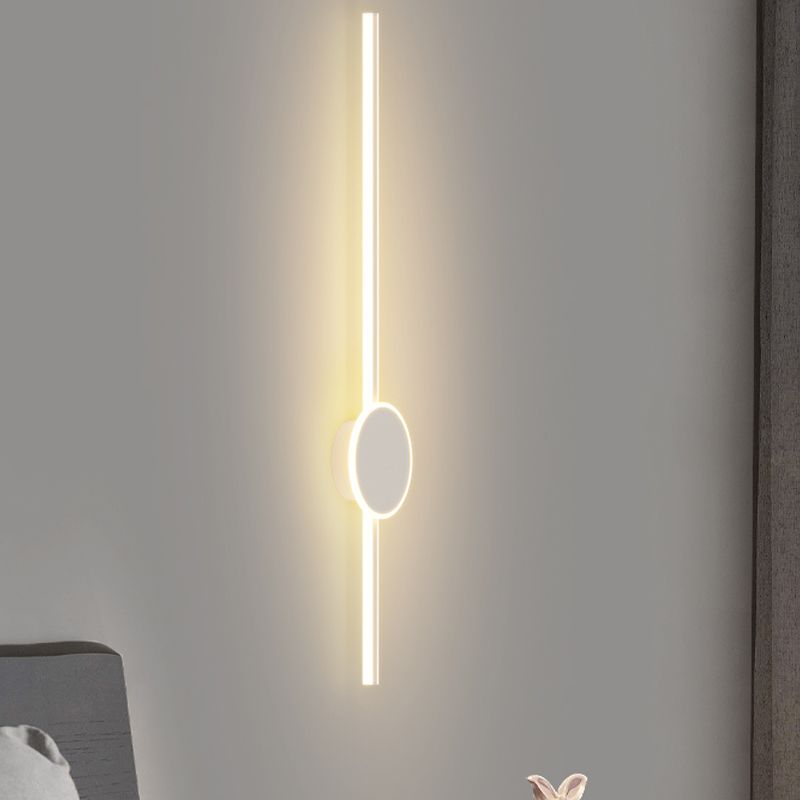 Metal Geometric Shape Wall Light Modern Style 1-Light Wall Mounted Light Fixture in White