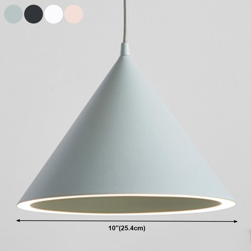 Lackierte Eisen -LED -Anhänger Licht im modernen kreativen Acryl -sich verjüngenden Makkaron -Hanglampe