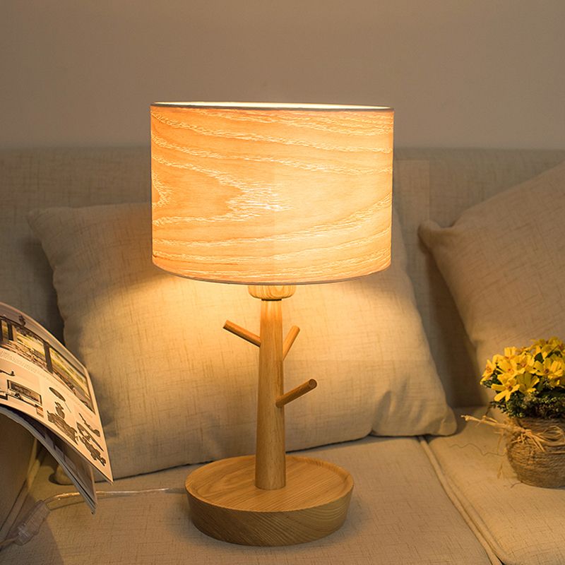 Tombra de madera de la noche Iluminación Funcional moderna Funcho de 1 linda Luz de mesa de beige con diseño de gancho