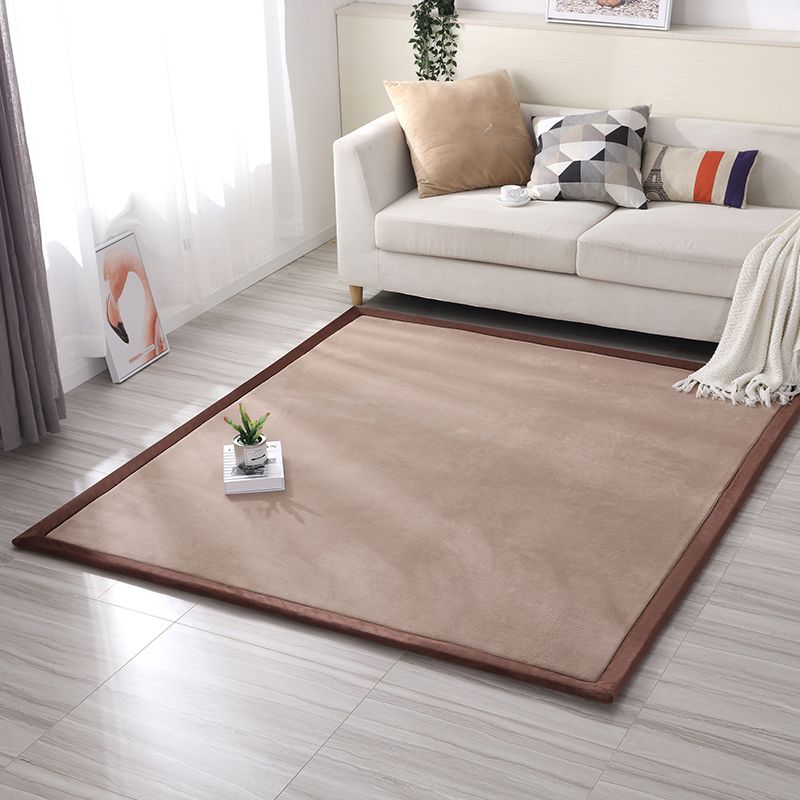 Mehrfachfarbener Wohnzimmer Teppich minimalistischer Ebenen-Teppich Polypropylen nicht rutscher Haustier-freundlicher Teppich mit Rand