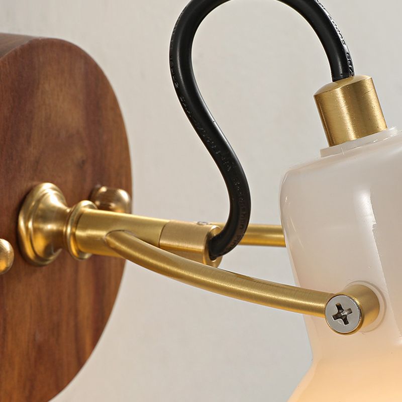 Modern Single Brass/Brown Wall Mounted Sconce Glass Wall Light for Foyer
