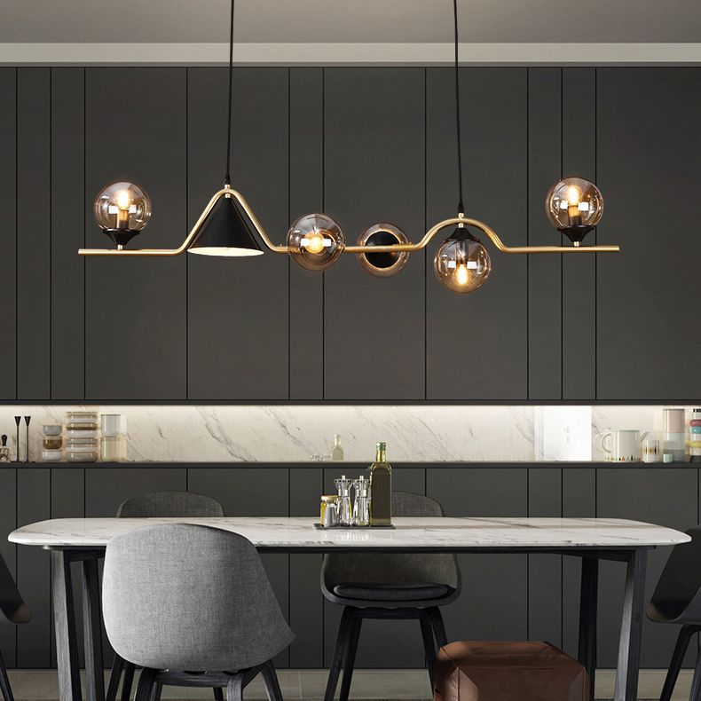 Sala da pranzo Isola Light Light Style Modern Style Isola Accensione con sfera di vetro