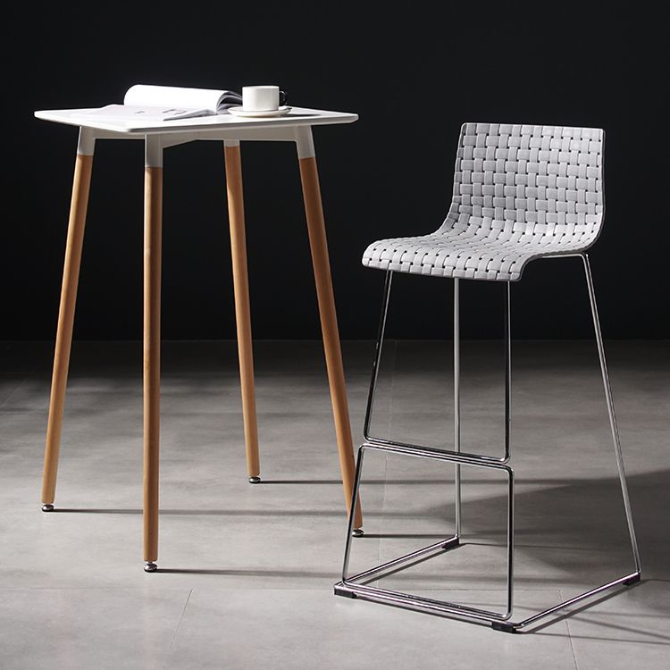 Industrial Plastic Counter Stool Armless Bar Stool for Living Room