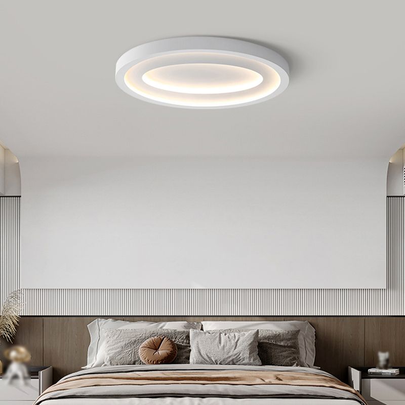 Minimalism Circle Flush Mount Ceiling Light Fixture in White for Bedroom
