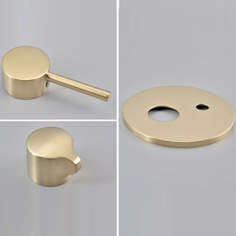 Cold and Hot Wall Mounted Bathtub Faucet Gold Finish Tub Faucet with Shower Head