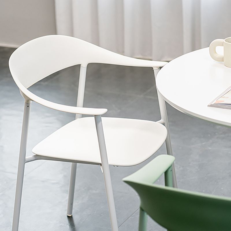 Modern Open Back Side Chair Plastic Dining Chair with Metal Base