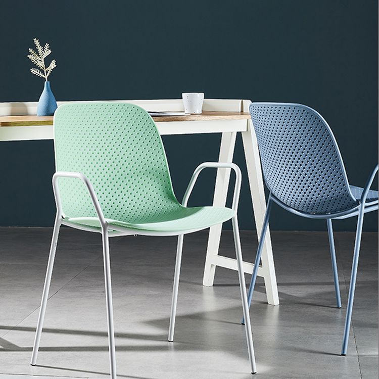 Silla de estilo moderno sillones de comedor con patas de metal para cocina
