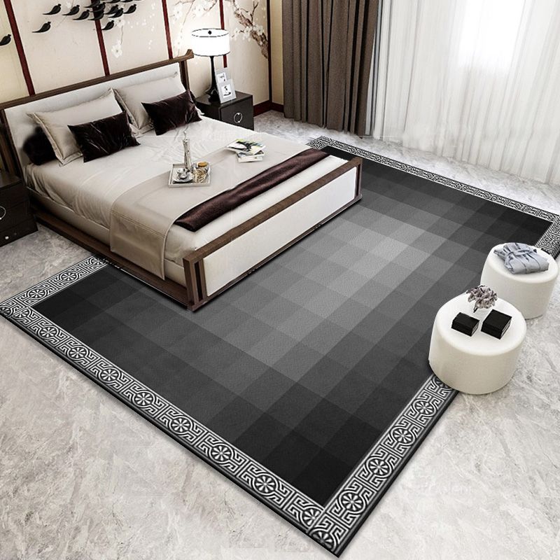 Modernist Ombre Pattern Rug Black Polyester Rug Non-Slip Pet Friendly Washable Are Rug for Bedroom