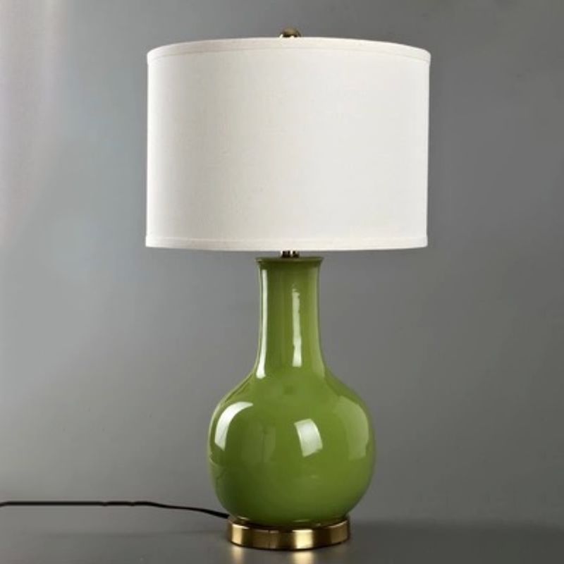 Drum Night Stand Light Modern Fabric 1 Head Living Room Table Lamp with Vase Ceramic Base in White/Red/Blue
