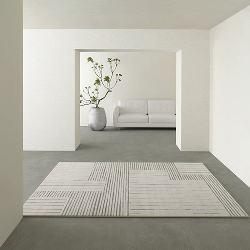 Gray Simple Rug Polyester Striped Indoor Rug Washable Rug for Drawing Room