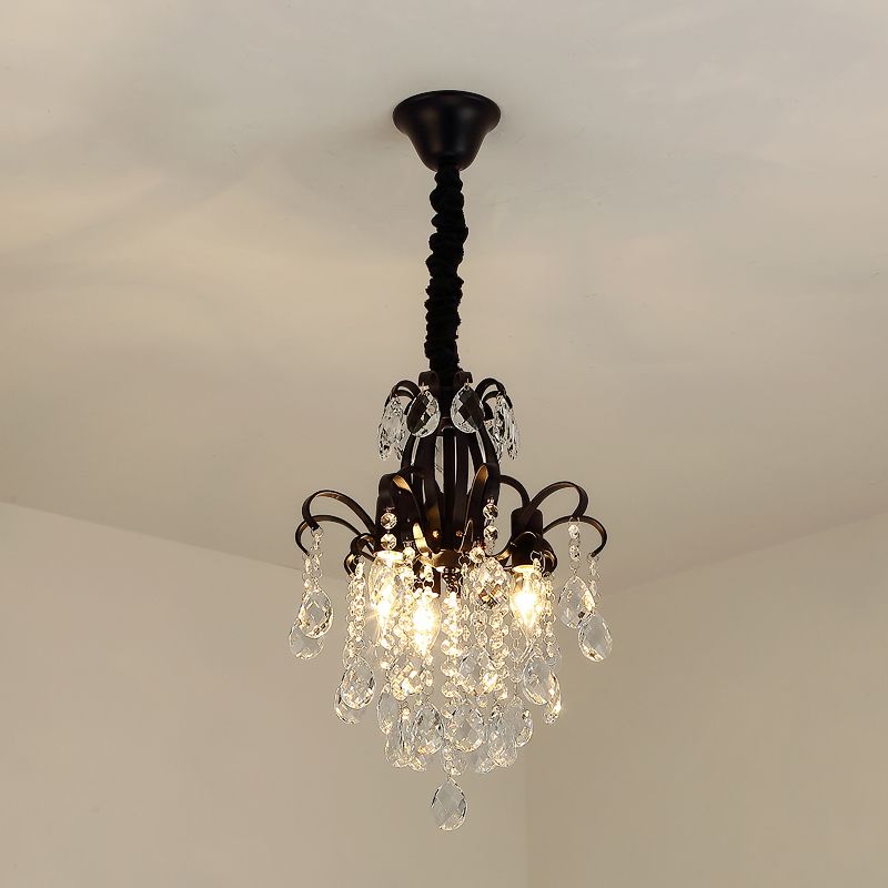 Chandelier de pendentif de salle à manger rustique en charte de larme en cristal avec tourbillons décoratifs