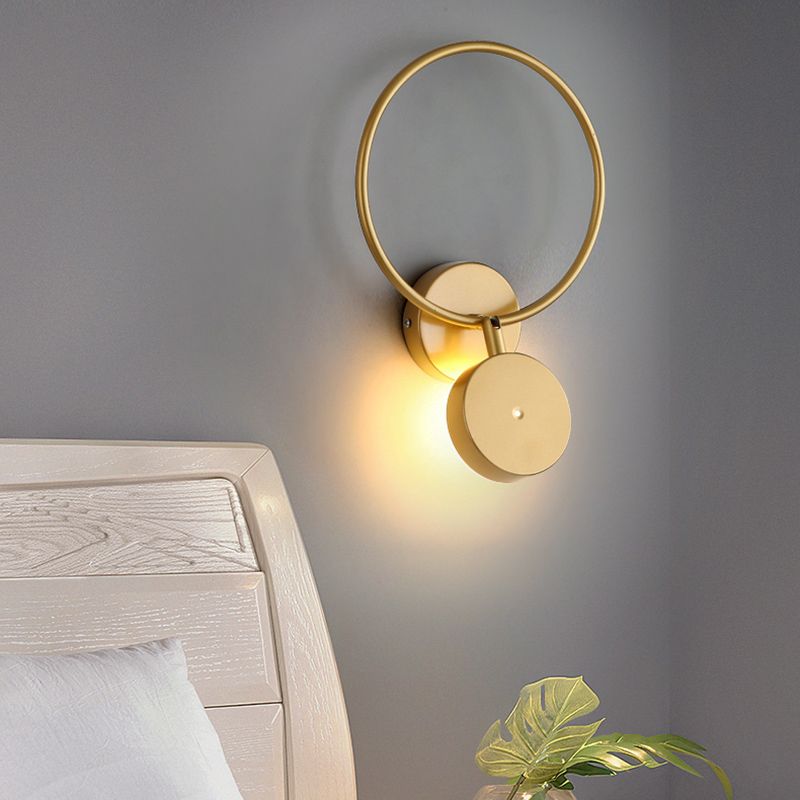 Nordic Style Iron Wall Light Circle Shape LED Wall Lamp with Glass Shade for Bedroom