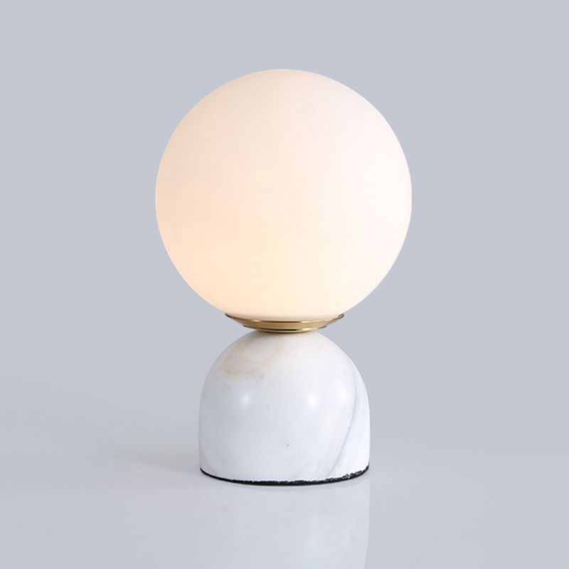 Globe Elfenbeinglas Nachttisch leichtes Nordic 1 Lamptischleuchte mit Marmorpodest