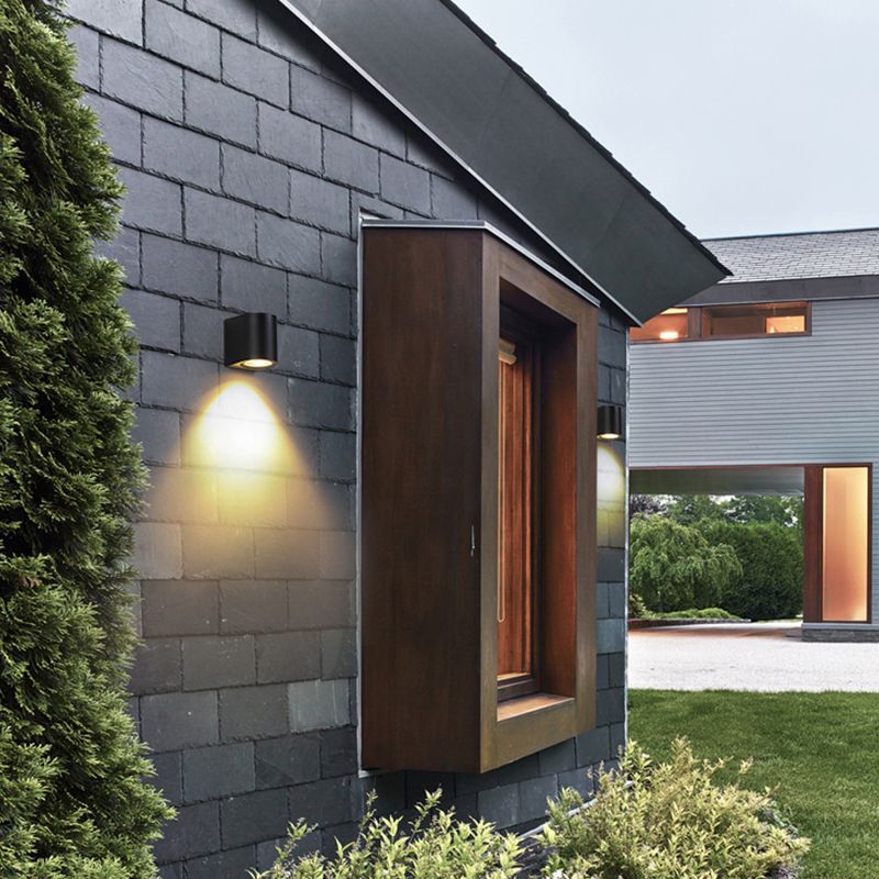 Luz de montaje de pared simple de estilo moderno Corredor al aire libre LED LIGHTURA