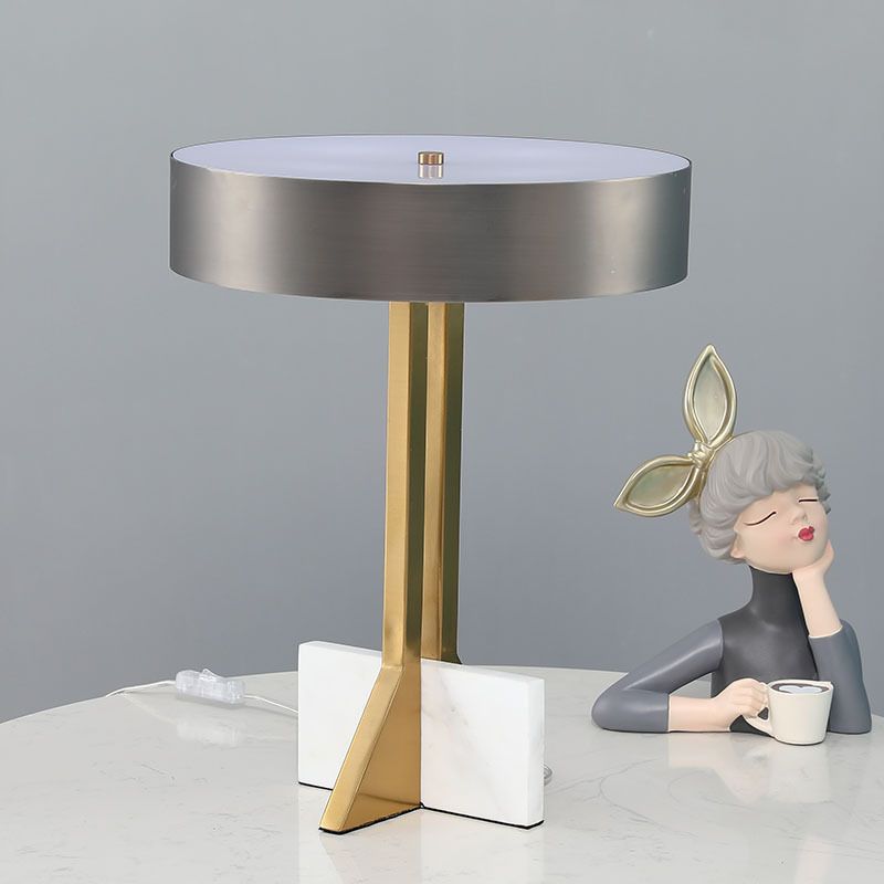 Round LED Table Lamp Postmodern Metal Black and Gold Nightstand Light with Marble Quadpod