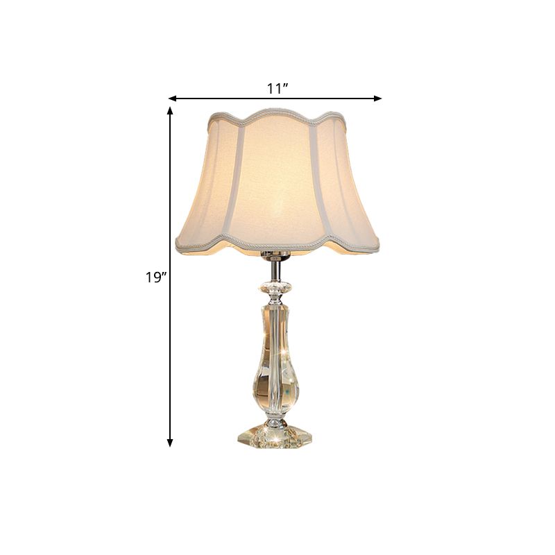 1 hoofd uitlopende/geplooide schaduwtafellamp Traditioneel beige beige/bordeaux/hemelblauwe stof nachtkastje lamp met kristallen kolom