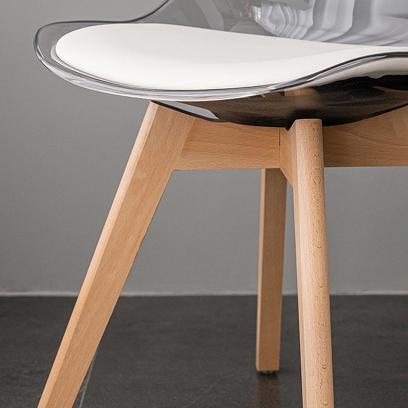 Sillas de comedor de cuero de estilo escandinavo sillas traseras sólidas con patas de madera