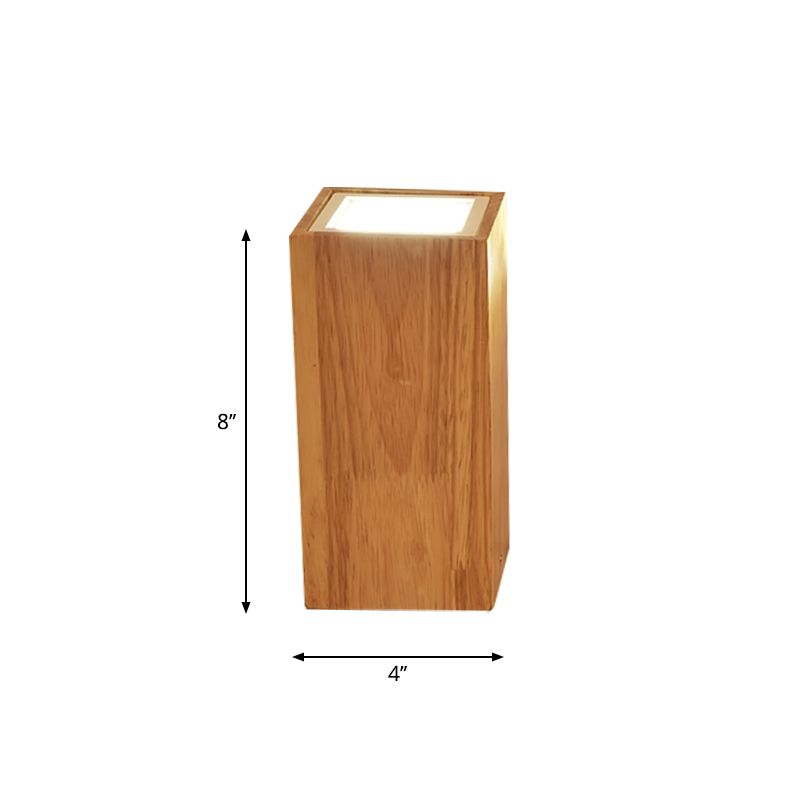 Round/Square Mini Corridor Ceiling Lamp Wooden 4"/6"/8" H LED Nordic Flush Mount Lighting in Beige