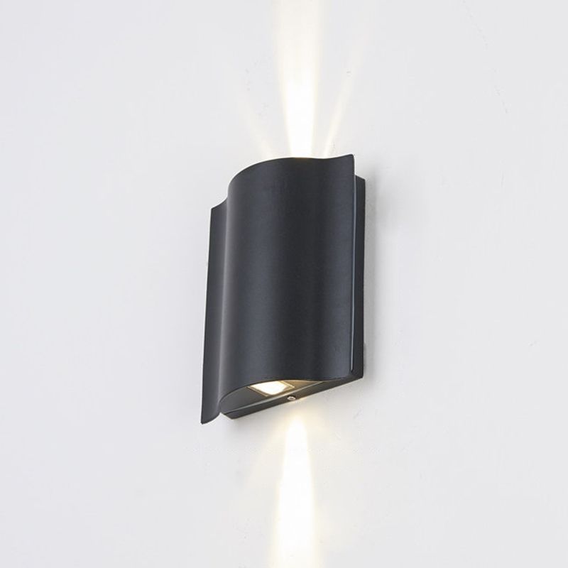 Modern Style Wave Shape Wall Sconce Metal Sconces in Black for Outdoor