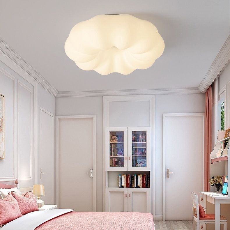 White LED Ceiling Light Modernism Flush Mount Lighting for Restaurant