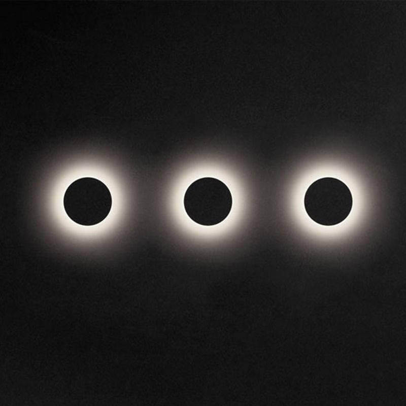 6" Height Simplicity Metal Wall Light Modern Style Geometric Patio Aisle Sconce Light in Frosted Black