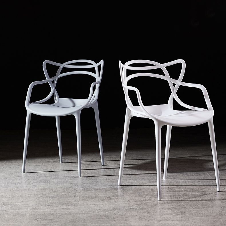 Scandinavian Plastic Dining Arm Chair Indoor Stackable Dining Armchairs
