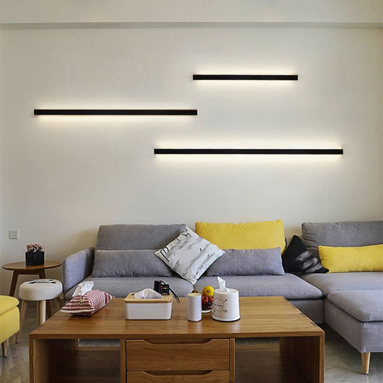 Metal Linear Shape Wall Light Modern 1 Light Wall Mount Fixtures in Black