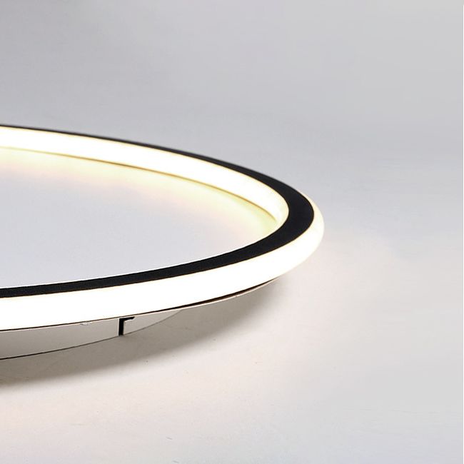 Circular Flush Ceiling Light Fixture Modern Metal LED Black Flush Mount Light Fixture