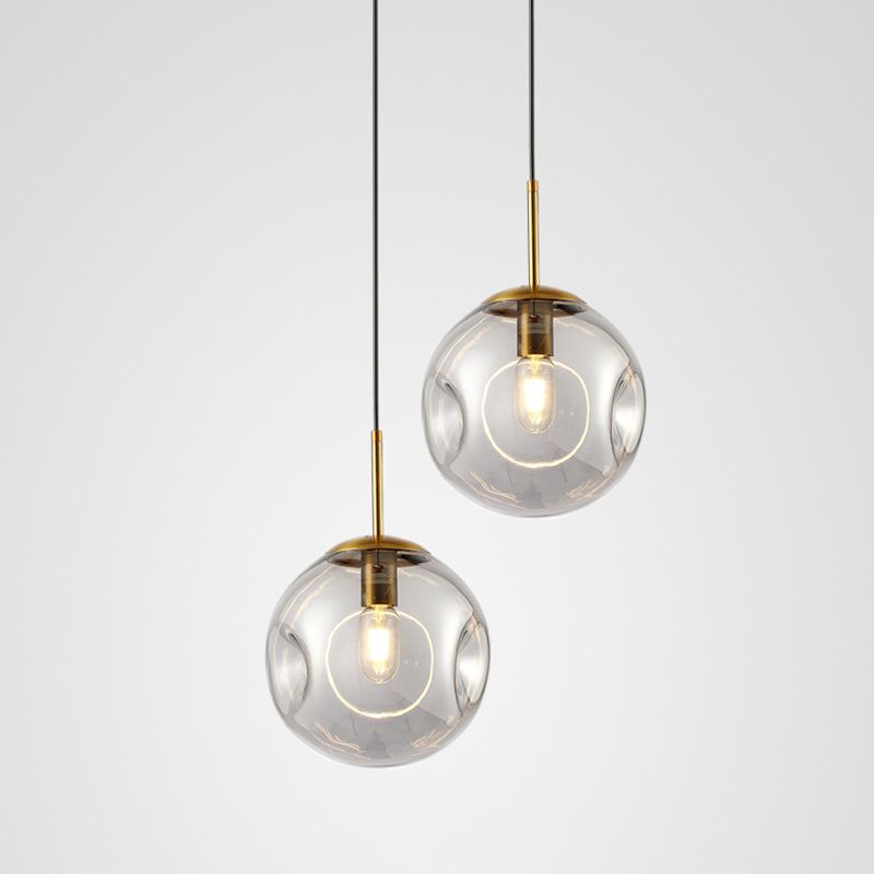 Lámpara de colgación esférica de vidrio con hoyuelos simplicidad de acabado de latón de la cabeza para cenar para cenar