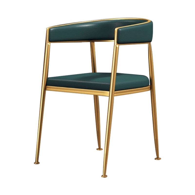 El comedor del metal de Glam preside el sillón tapizado trasero abierto