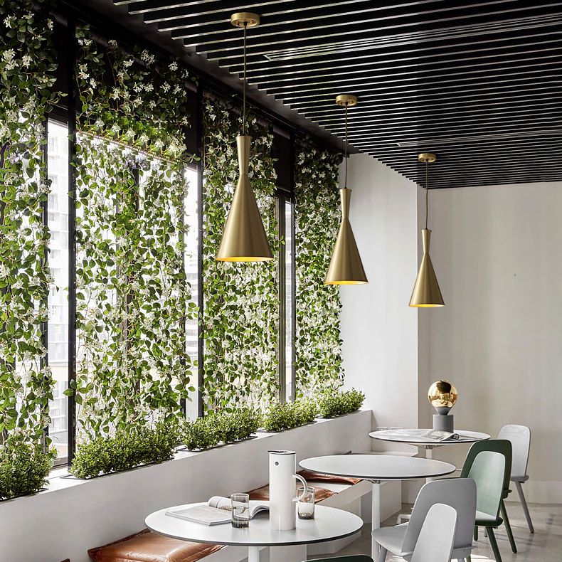 Horn Shaped Restaurant Hanging Light Metallic Postmodern Style Suspension Pendant Lamp